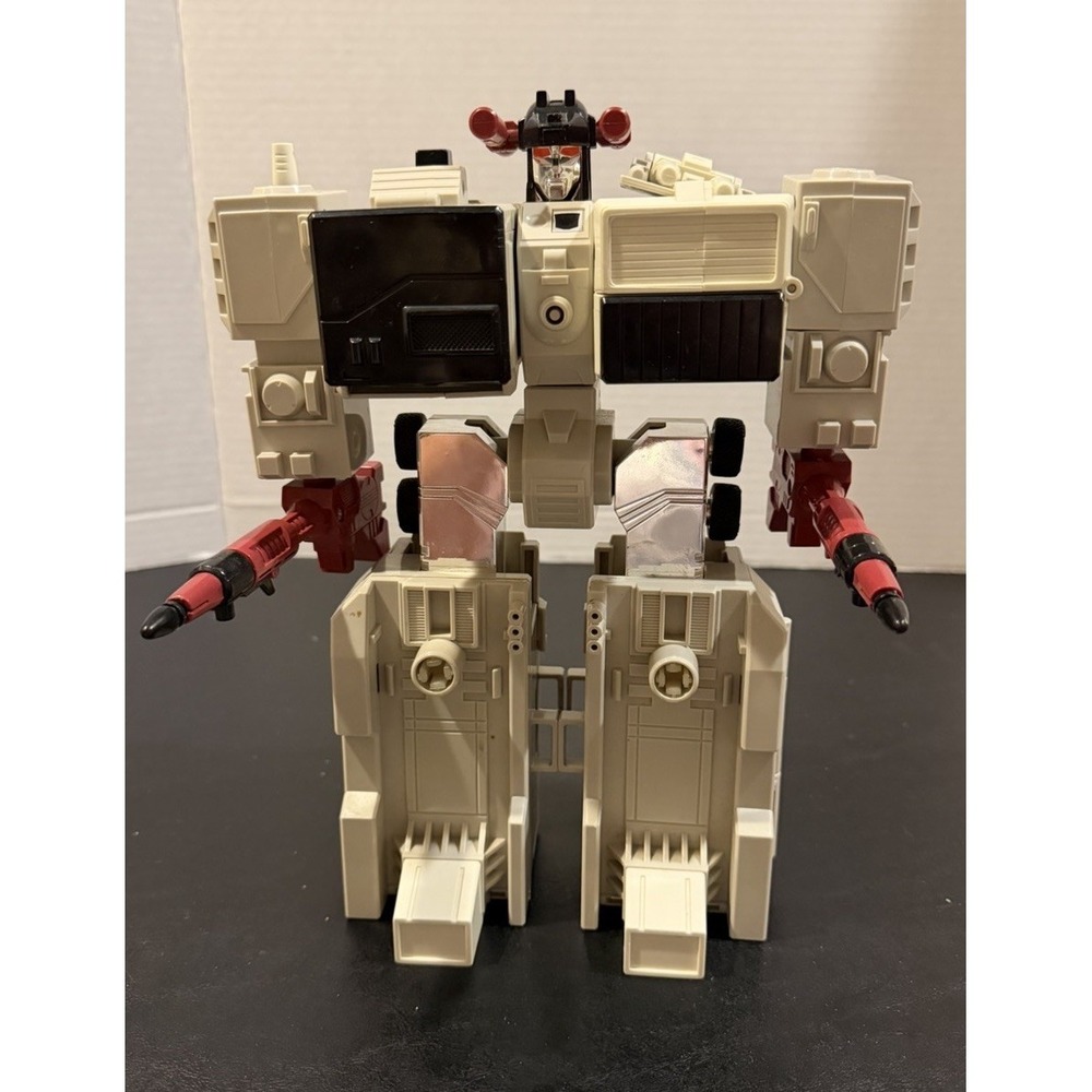 Vintage Transformers g1 original Metroplex Incomplete Read